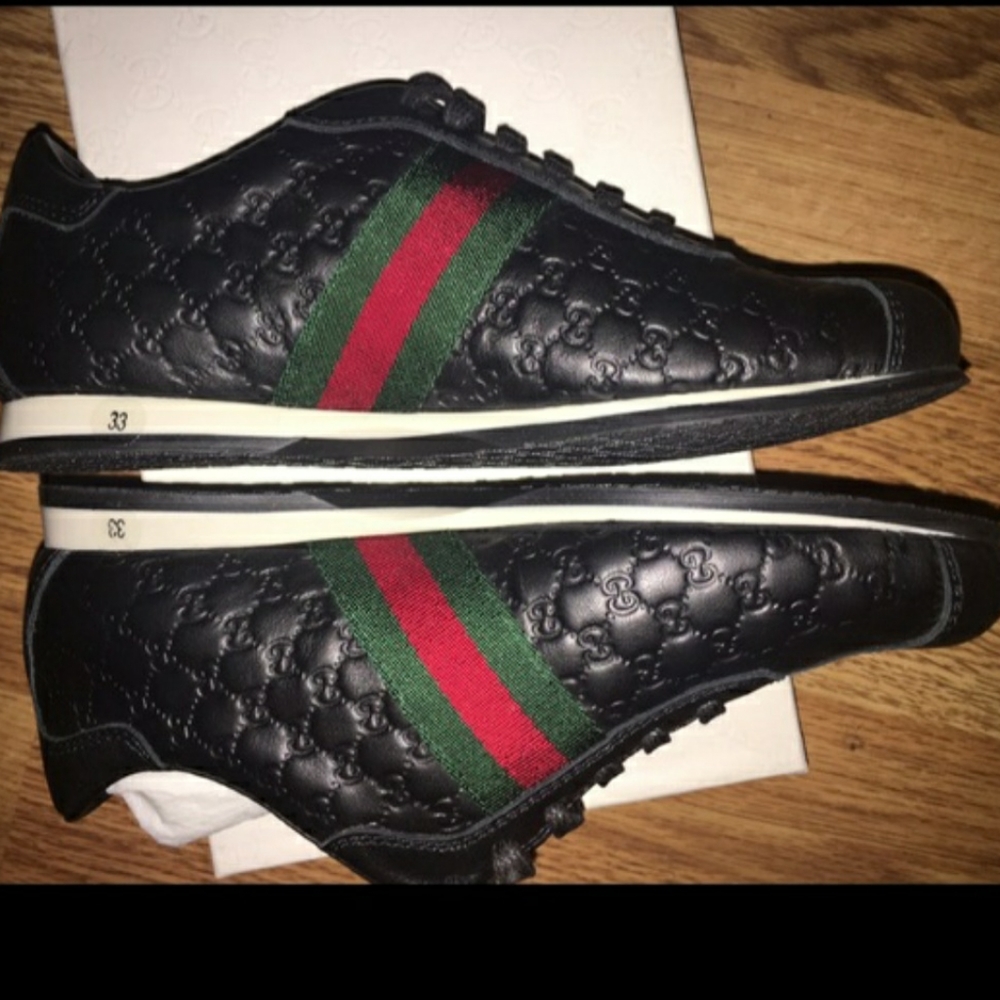 Gucci gg leather sneakers